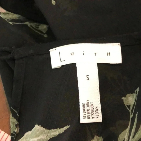 LEITH Boho Floral Blouse - Picture 5 of 7